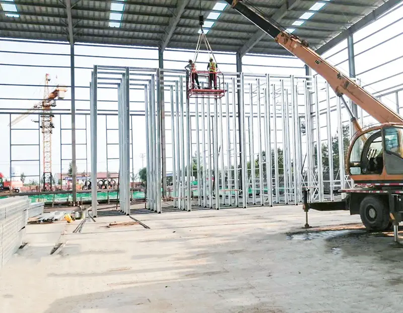 ইস্পাত কাঠামো ইট মেশিন রক্ষণাবেক্ষণ ঘর ইস্পাত কাঠামো ইট মেশিন রক্ষণাবেক্ষণ ঘর